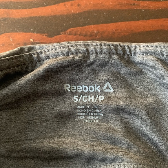 Women’s Reebok Capris - Picture 3 of 5